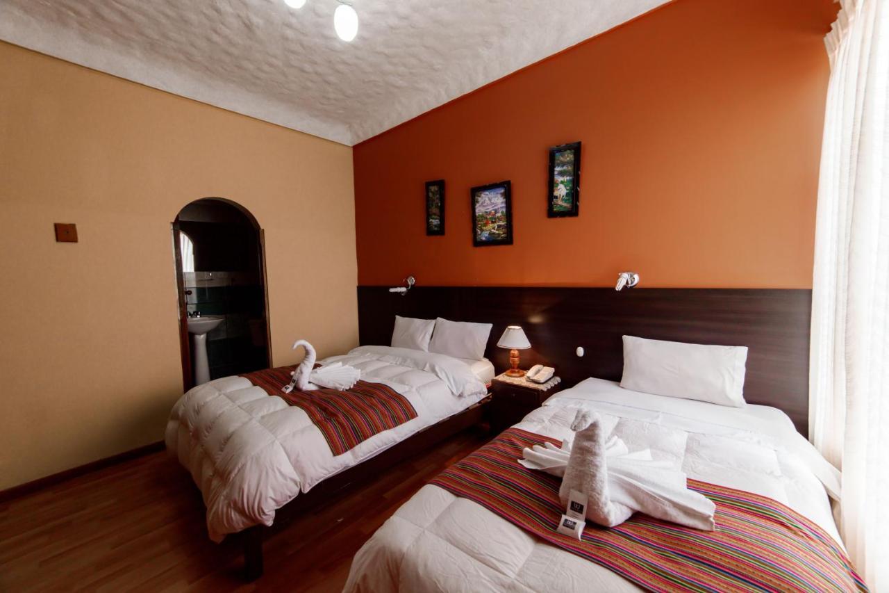 Carlos V Hotel Cusco Exterior photo